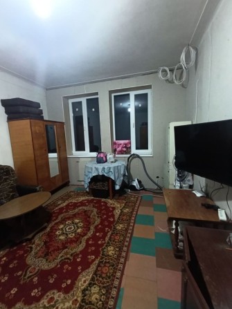 Сдам 1-2х к комн комнатную кв-ру 5000 Правый берег - фото 1