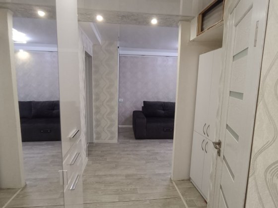 Сдам 2комн, центр, 3этаж
