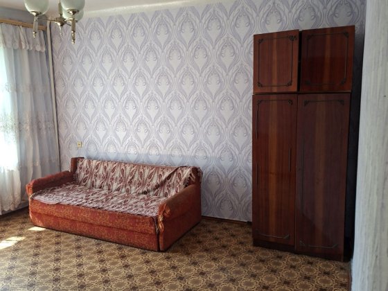 Здам 2 кімнатну квартиру в центрі міста Каменское