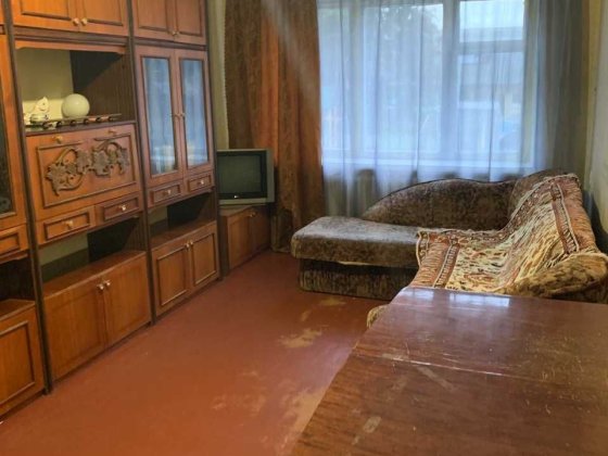 Здам в оренду 3 кімнатну квартиру, 1й поверх, Центр. Коростень