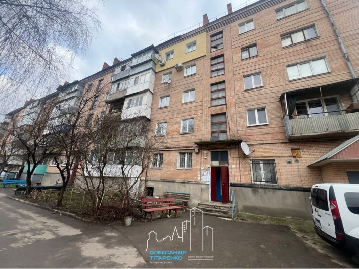 Здам охайну двокімнатну в центрі міста - фото 1