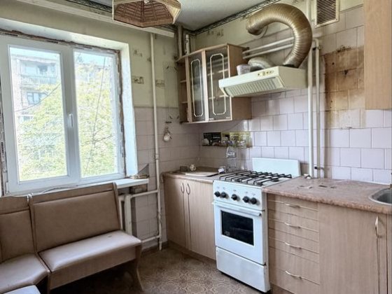 Продам 2-комнатную квартиру, 44 квартал, ул. Калантая Кривий Ріг