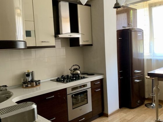 Продам 3х комнатную квартиру. Хмельницкий