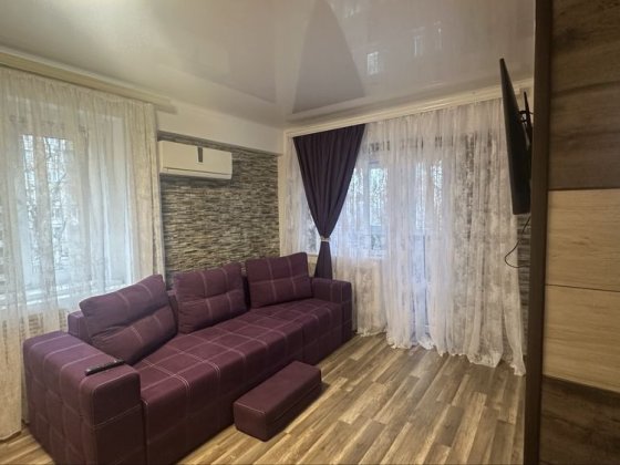 Срочно продам квартиру с ремонтом с мебелью и техникой Кривий Ріг