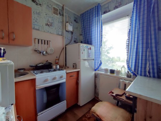 Продам 1 ком. Малосемейку на Заречном Кривий Ріг
