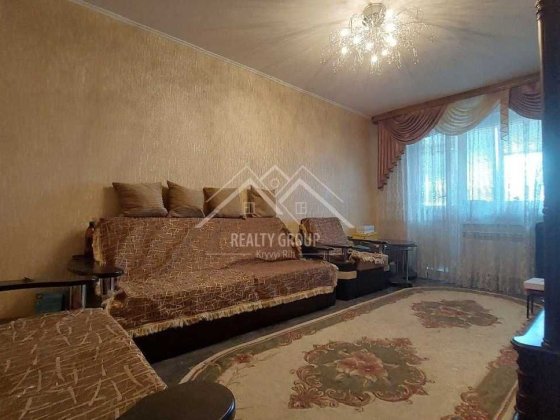 Продаж 3к квартири з автономним опаленням у ЦМ р-ні по вул.Кривбасівській Кривий Ріг