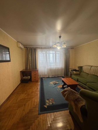 Продаж укомплектованої 3 кімнатної квартири Цегляний будинок - фото 1