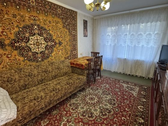 Сдам 3-х на Институте Марганець