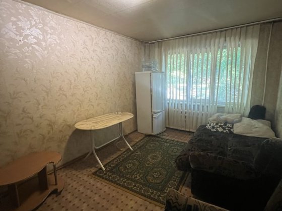 Продается 2-х ком квартира по ул.В.Бызова(Якира) Кривой Рог