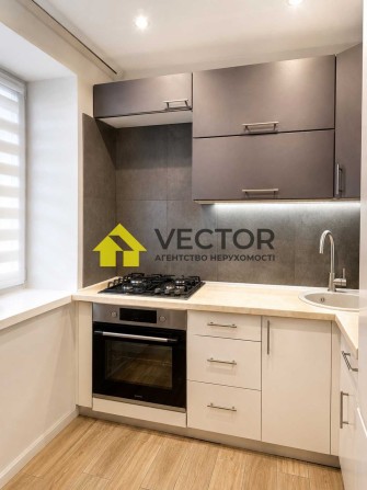 Продаж двокімнатної квартири з ремонтом, р-н Алмазний! - фото 1