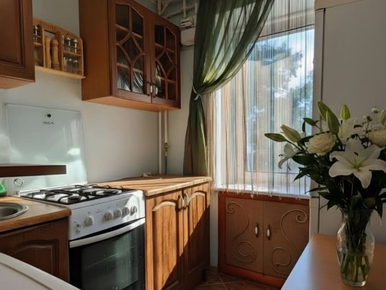 Продам 1 кімнатну квартиру  вул.Холодногірська Суми