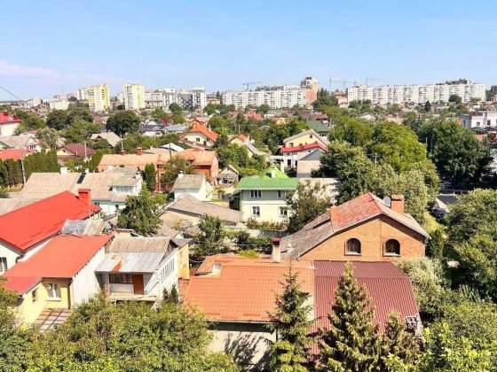 продаж 3 кім квартира рн 12 школа Ровно