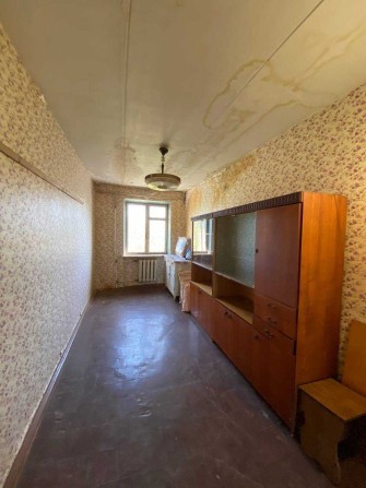 Продаётся трёхкомнатная квартира на ул. Тесленко, рядом с ЗАГСом. - фото 1
