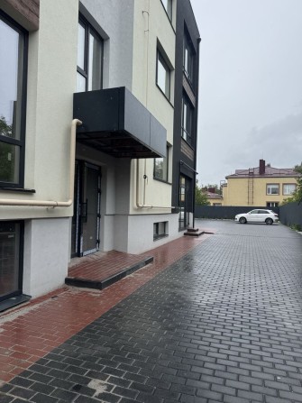 Сучасна квартира-студія в новому клубному будинку - фото 1