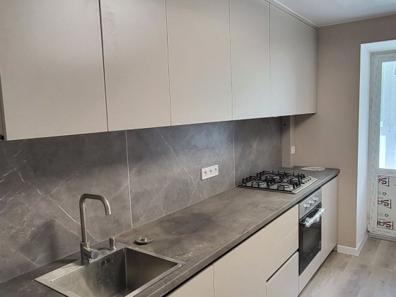 Продам 1ком в Центре ремонтом Полтава