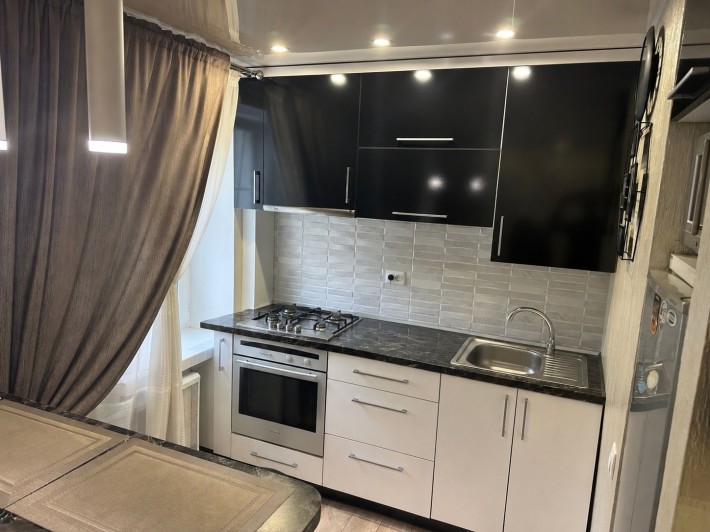 Продам Квартиру Рівне - фото 1