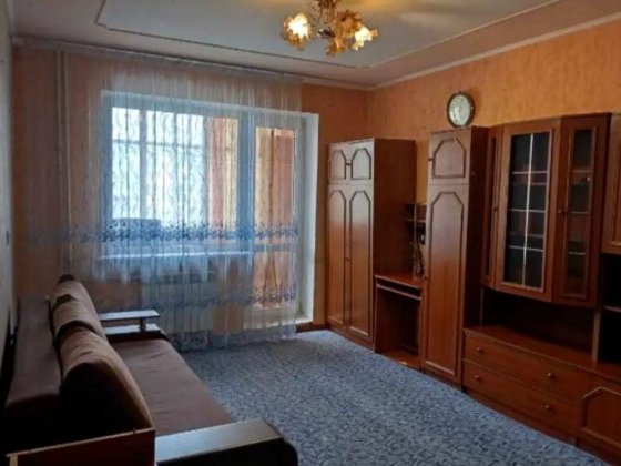 Продаж 1 к кв Лушпи, 2й поверх