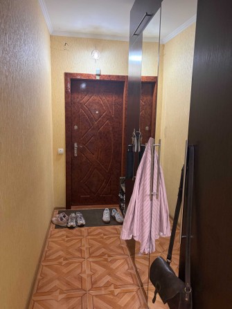 3к квартира на Озерній з меблями та технікою - фото 1