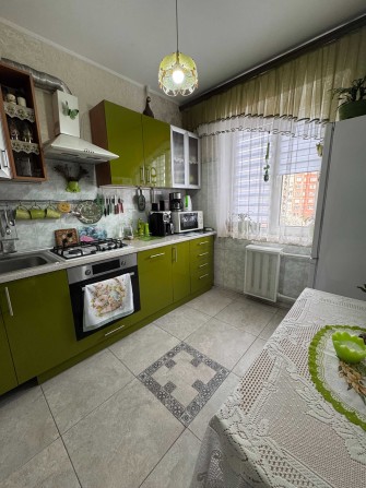 Продам затишну і доглянуту 2-кімнатну квартиру 49.5м2. Північний! - фото 1