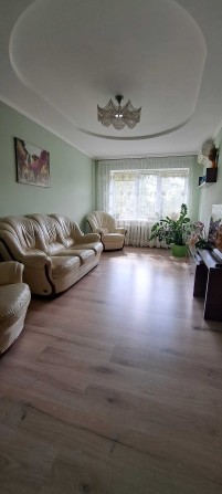 Продам 3 кімнатну квартиру в р-ні Пивзаводу - фото 1