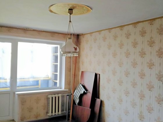 Продам уютную 3-к квартиру, ул. Чаривна (17 квартал / 8 больница), 3 этаж! Кривий Ріг
