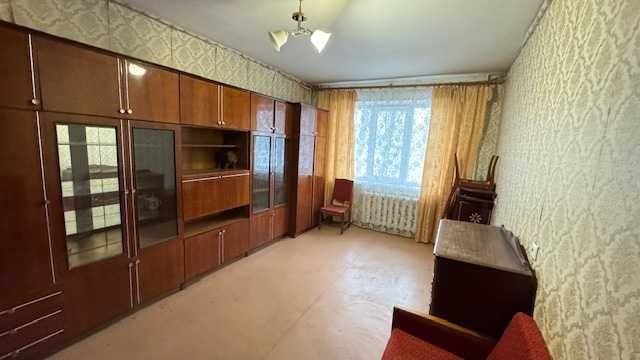 Продам 2 кім. квартиру на м-ні Гірницькому,  42, Саксаганський район. - фото 1