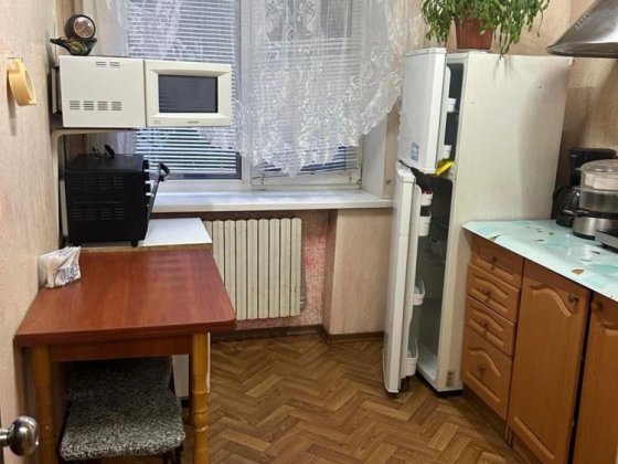 Сдам квартиру на Петровского 65 кв Степне