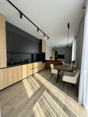 Оренда 1,5 кімнатної квартири 66м2 - фото 1