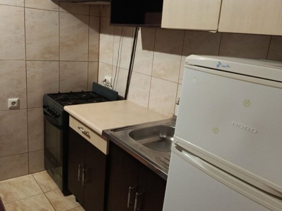 Однокімнатна квартира -студія Святопетрівське приватний сектор є парковка магазини ремонт Святопетрівське