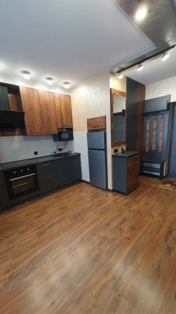 Здається в оренду ВІД ВЛАСНИКА
1 кім.кв (41м.кв)  в новобудові на довгий термін !
 вул.Городоцька 22 - фото 1