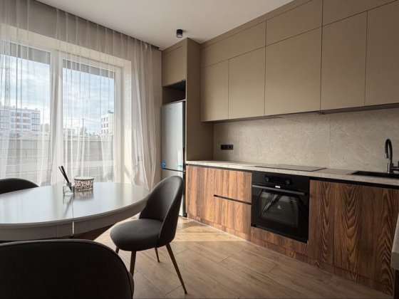 Продаж 1 кім квартири в новобудові. Меблі і техніка залишаються. Ровно
