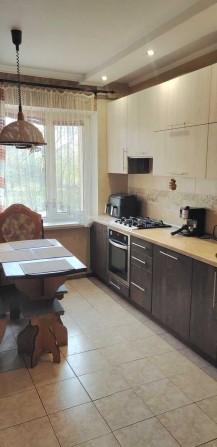 √ Продаж 3 кімнатної квартири в УТЕПЛЕНОМУ  БУДИНКУ - фото 1