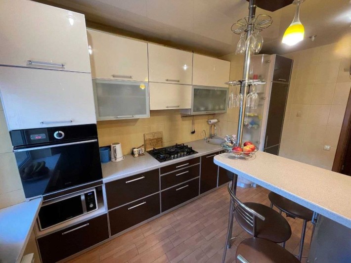 Продаж 4-х кімнатної квартири 91 м² з євроремонтом | 5 поверх | район Сади 1 | вул. Героїв України | - фото 1