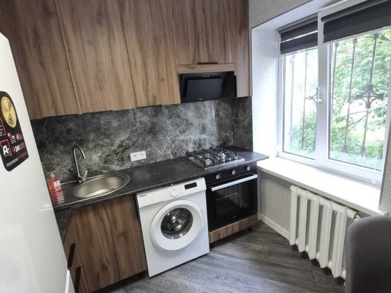 В продажу 2к квартира з ремонтом Полтава