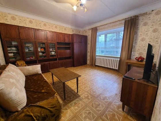 Центр, р-н Березового Скверу, Короленка, пл.63,4 за $55000 Полтава