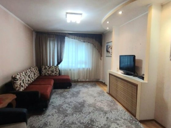 Продам 3к  квартиру біля парку Хмельницкий