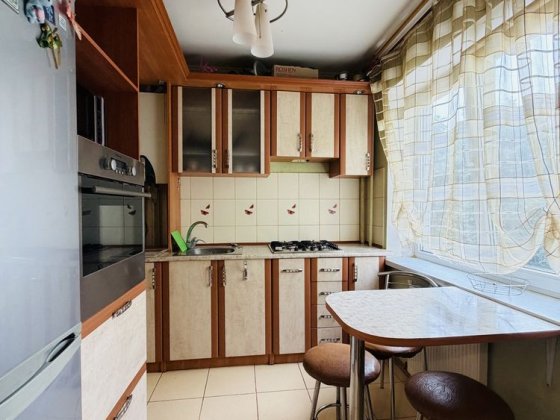 Продаж 3 кім квартири з і/о. Без комісіі . Тернополь