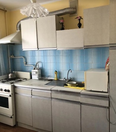 Продаж 3к квартири 65 кв. м на вул. Патріарха Любомира Гузара - фото 1
