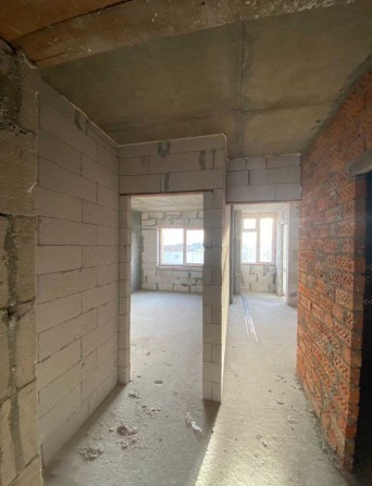 Продаю 1 - кімнатну квартиру Виставка, ЖК "Приозерний" - фото 1