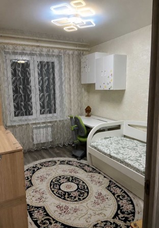 Двокімнатна квартира з меблями та технікою - фото 1