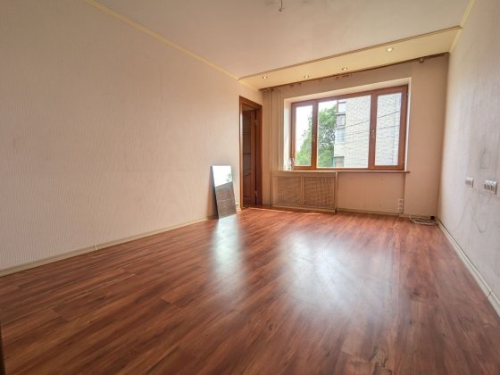 Продаж 3х кім кВ неподалік Покровського собору Ровно