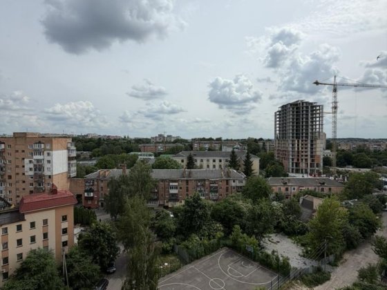 Продам 2 кімнатну квартиру в центрі Рівне