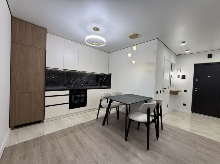 Продаж 2-х кімнатної квартири вул. Смакули - фото 1
