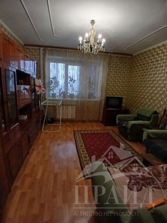 Продам 2кмн квартиру на Холодногірській - фото 1