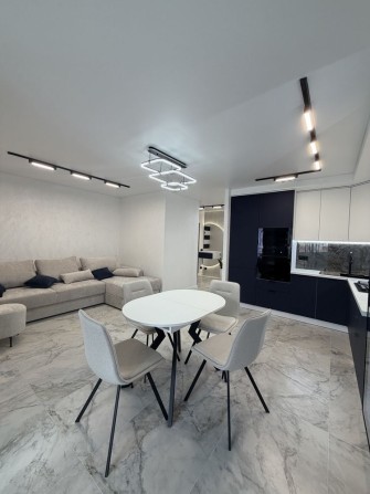 Продаж 3 км квартири поблизу Центру Підходить під державні програми - фото 1