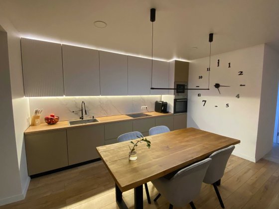Продаж 2к квартири 70.3 кв. м на вул. Симона Петлюри RUBI 32168 Хмельницкий