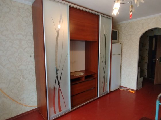Продаж 1 кім.гуртожиток в центрі міста.