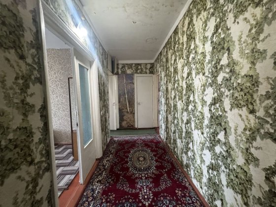 Продам 3-х кімнатну квартиру на Коновальця Рівне