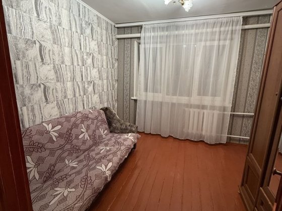 Терміновий продаж кімнати Відінська.Меблі техніка лишається. Ровно