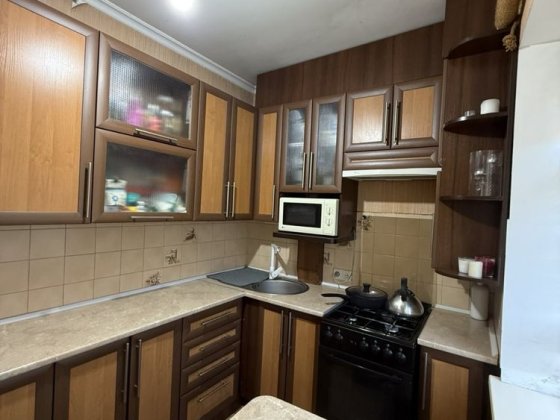 2к квартира з ремонтом та гаражем р-н ЖБІ Полтава